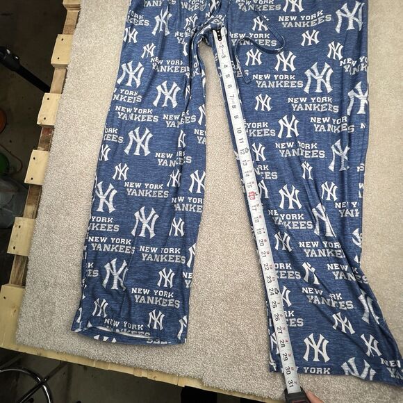 NY Yankees Pajama Bottoms Men's 2XL Blue All Over New York Logo Lounge Pants - Picture 3 of 6